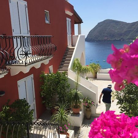 Casa Vacanze Vista Mare Mela B Lipari  Exterior photo
